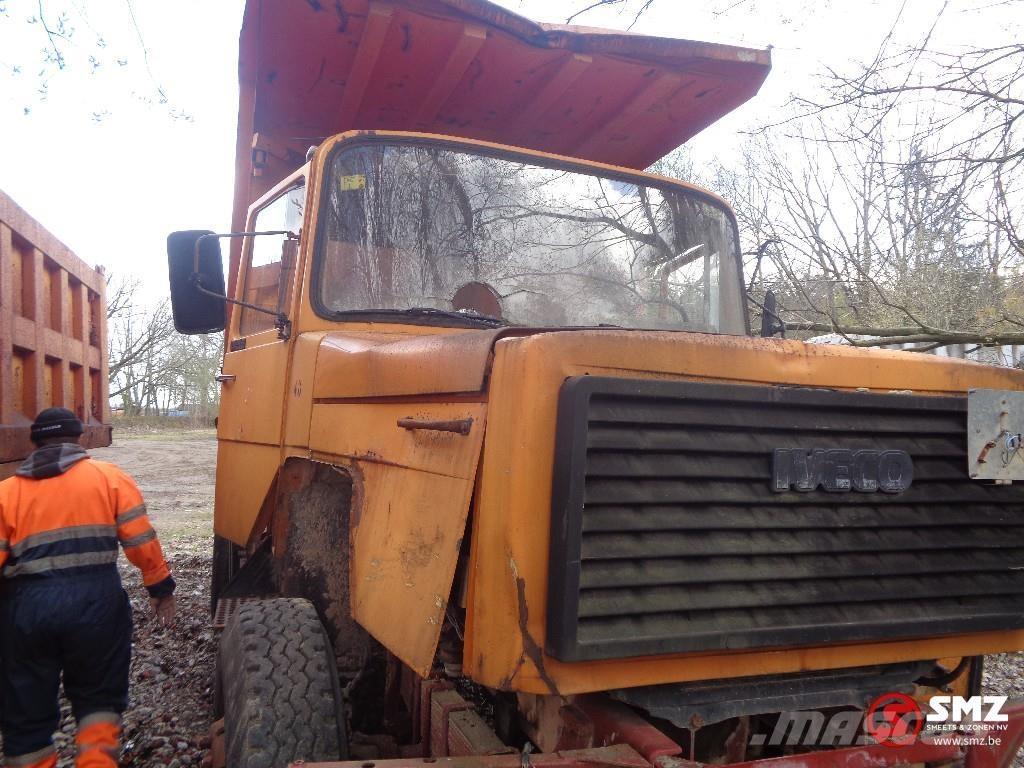 Iveco 330.30 Konténer keretes / Konténeres teherautók