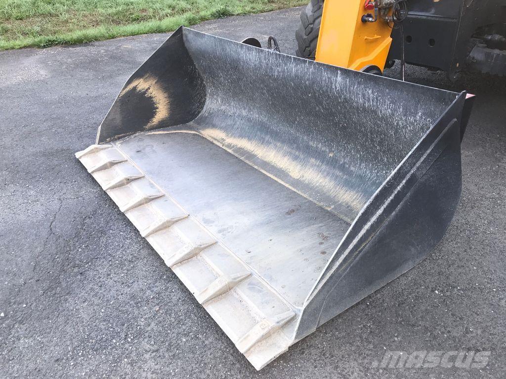 Dieci SAMSON 60.9 Teleszkópos mezőgazdasági rakodók