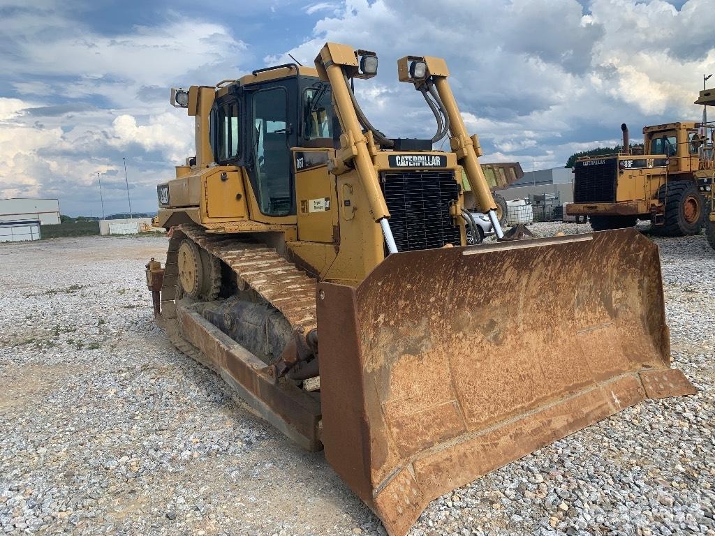 CAT D 6 T lánctalpas dózerek
