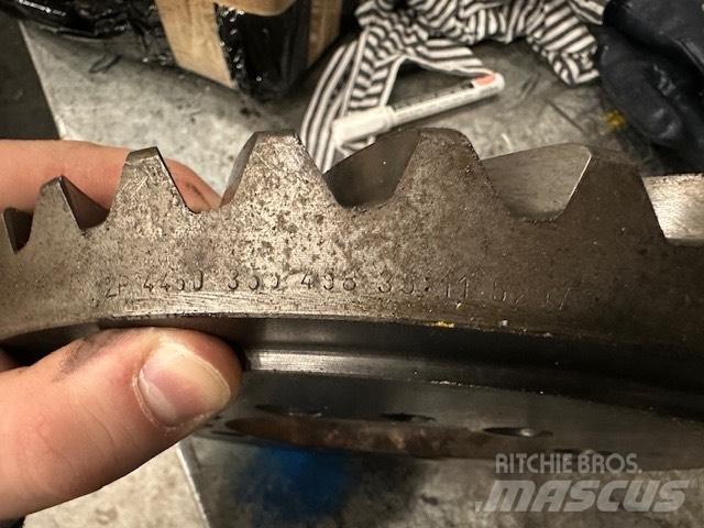 ZF 35:11 Tengelyek