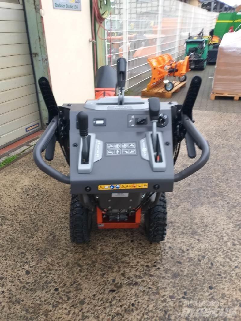 Husqvarna ST420 Hómarók