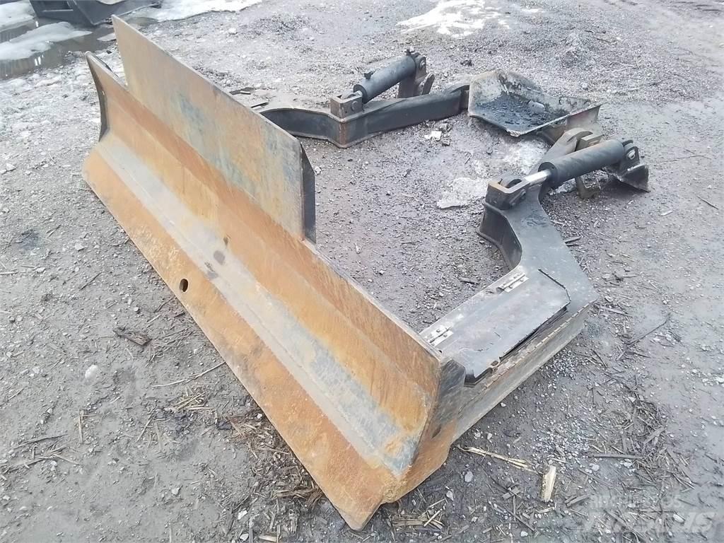 Komatsu 895 Egyéb tartozékok