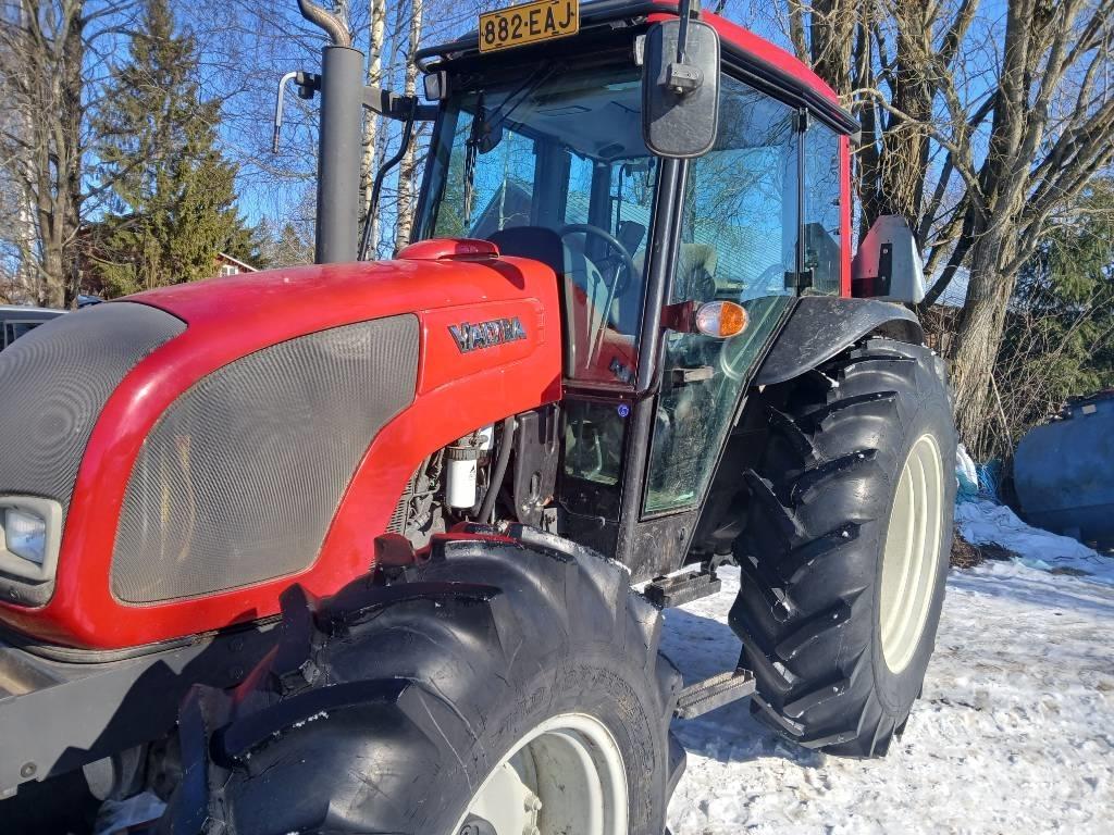 Valtra A 72 Traktorok