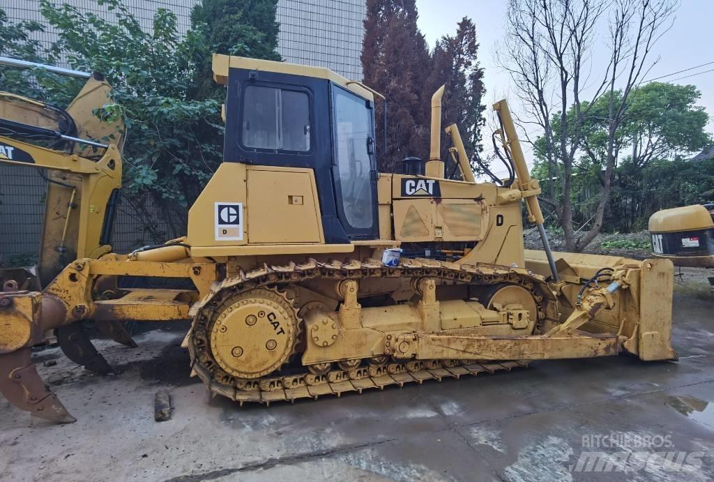 CAT D 7 G lánctalpas dózerek