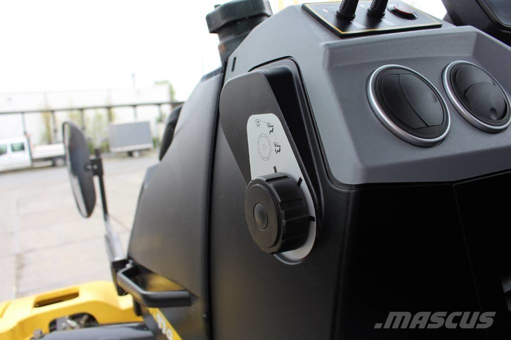 Bomag BW 174 AP-5 AM Ikerdobos hengerek