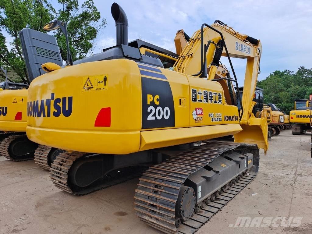 Komatsu PC 200-8N1 Lánctalpas kotrók