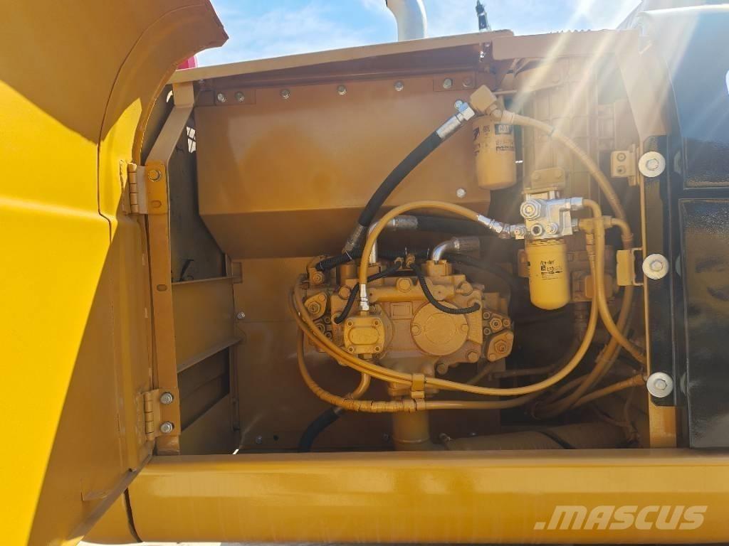 CAT 320 C L Lánctalpas kotrók