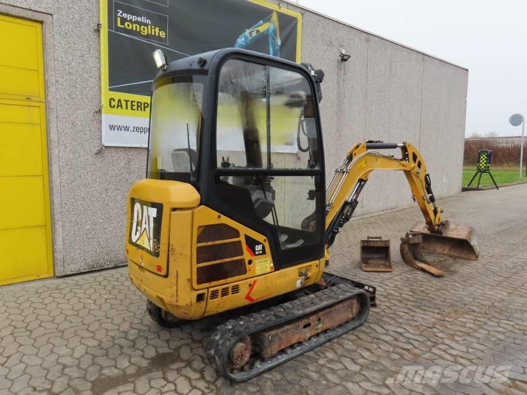CAT 301.7 D Mini kotrók < 7t