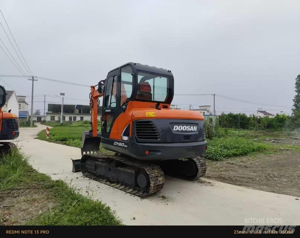 Doosan DX 60 Mini kotrók < 7t