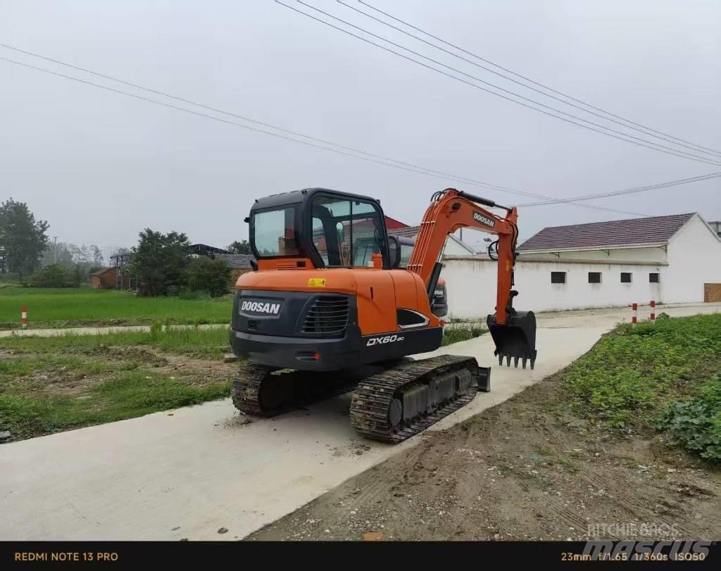 Doosan DX 60 Mini kotrók < 7t