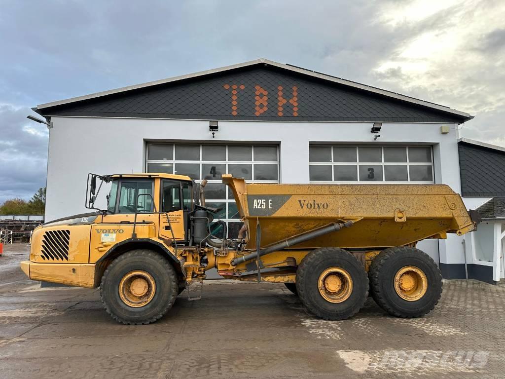 Volvo A 25 E Csuklósdömperek