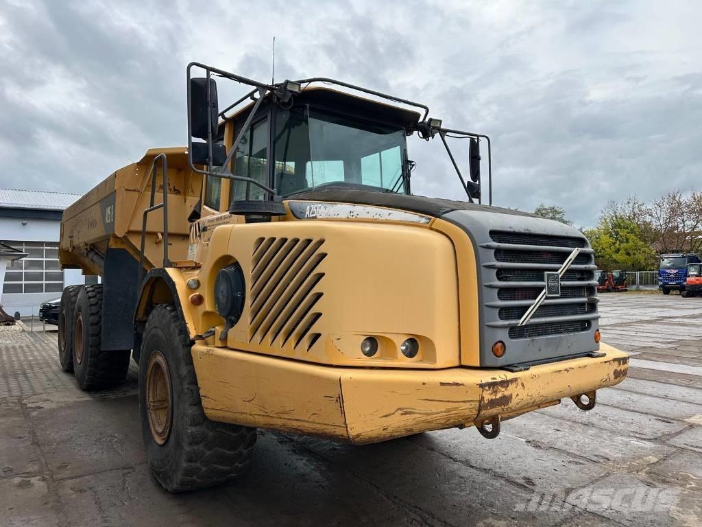 Volvo A 25 E Csuklósdömperek