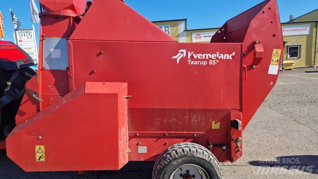Kverneland 853 Bála aprító, vágó, csomagoló
