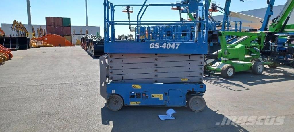 GENIE GS4047 Ollós emelők
