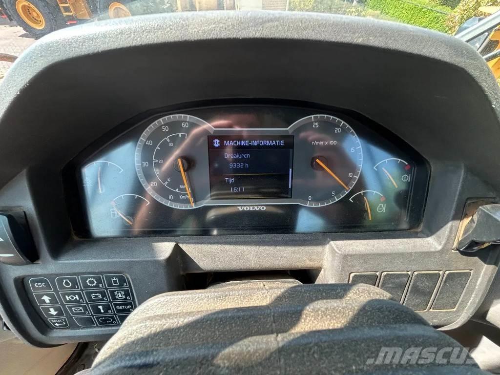 Volvo L90 H Gumikerekes homlokrakodók