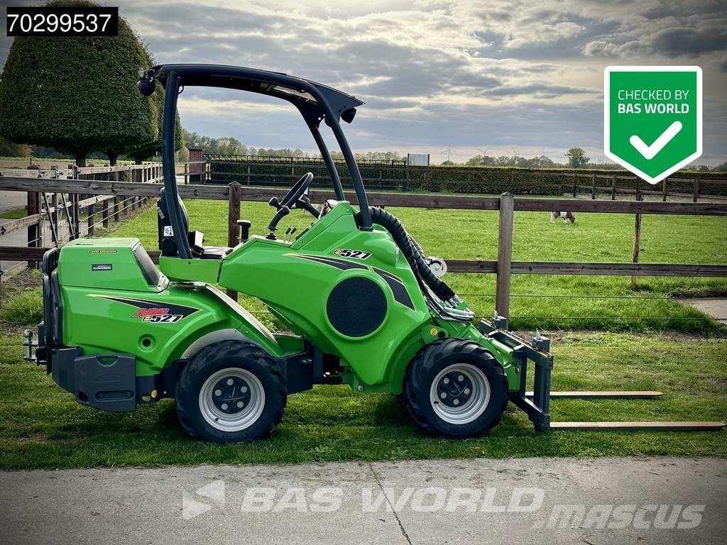 Avant E527 TDL Gumikerekes homlokrakodók