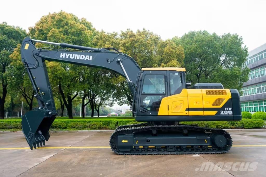 Hyundai HX 220 N Lánctalpas kotrók