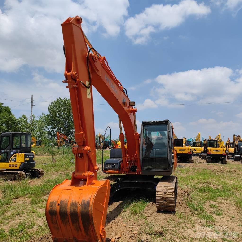 Hitachi ZX 120 Lánctalpas kotrók