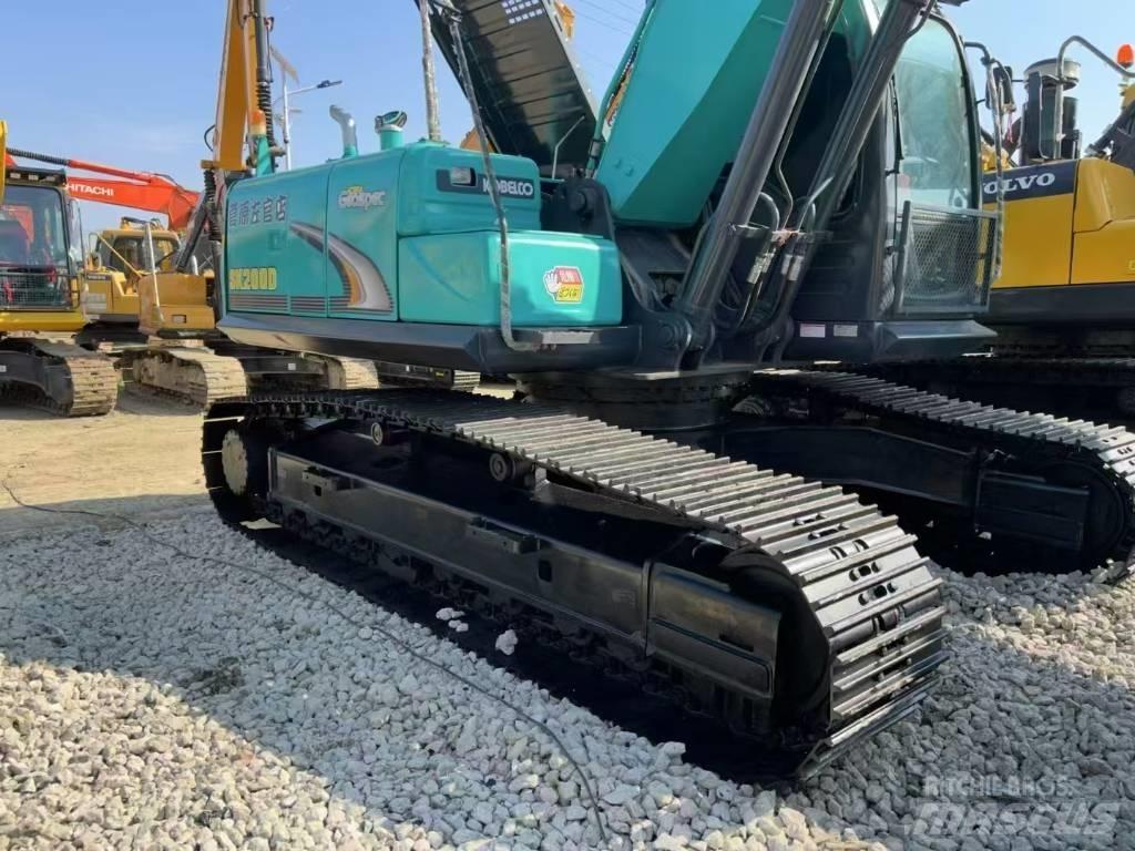 Kobelco SK 200 LC I Lánctalpas kotrók