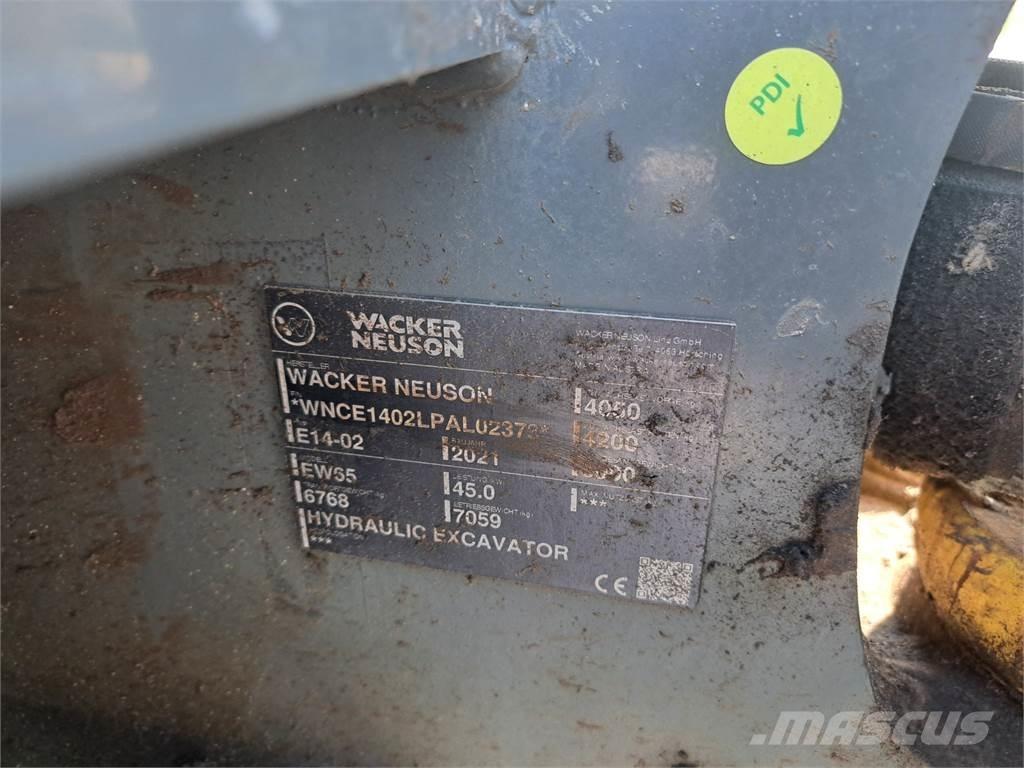 Wacker Neuson EW65 Gumikerekes kotrók