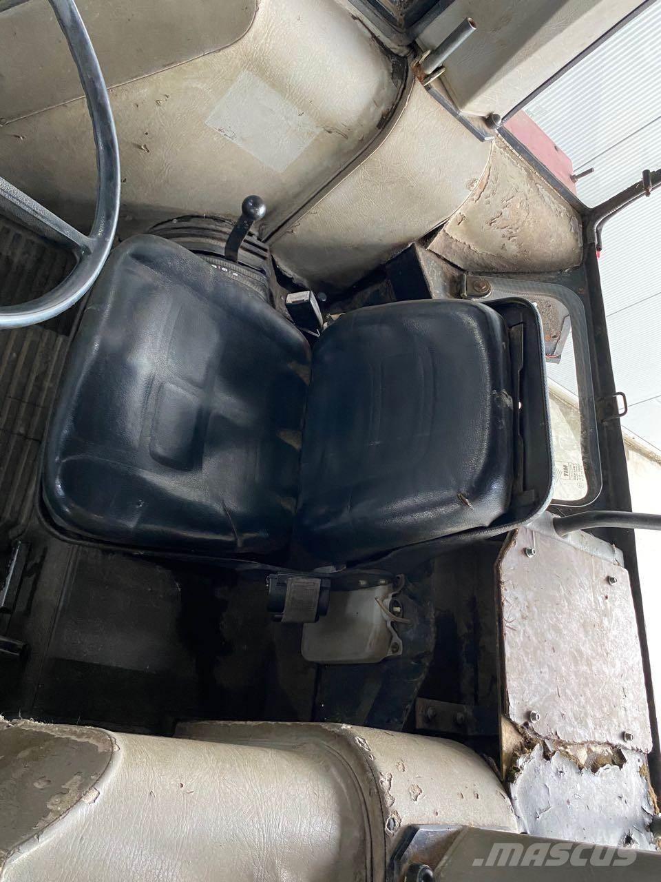 Case IH 840 AS Traktorok