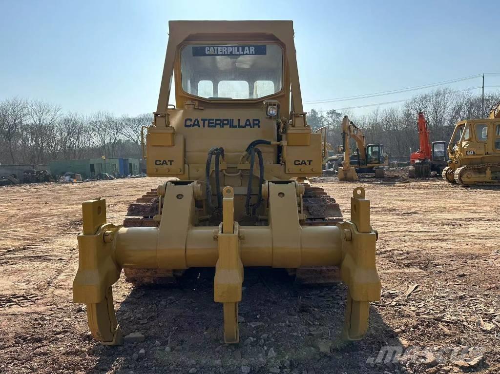 CAT D 8 K lánctalpas dózerek