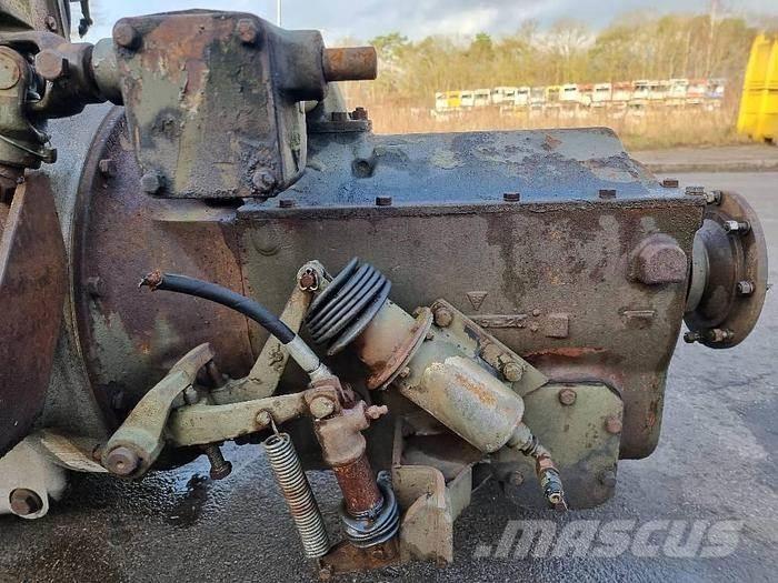  Engines DHR 825 Haszonjárművek - Egyéb