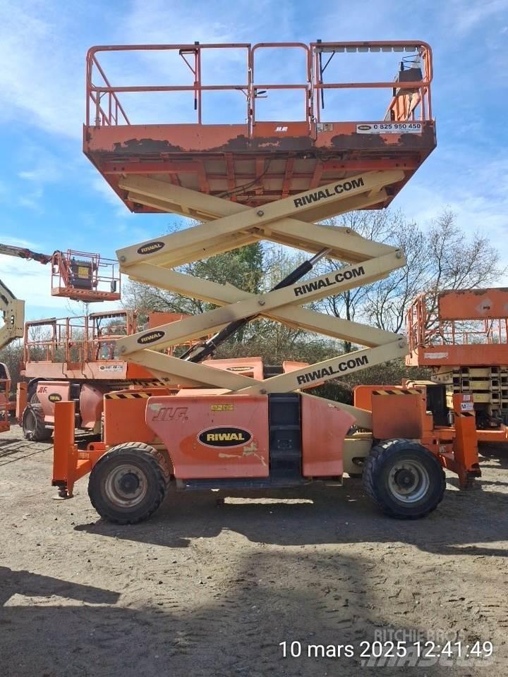 JLG 3394RT Ollós emelők