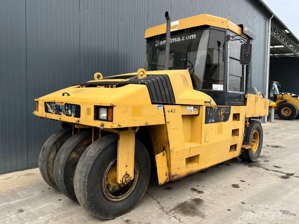 CAT PS300C Pneumatikus kerekes hengerek