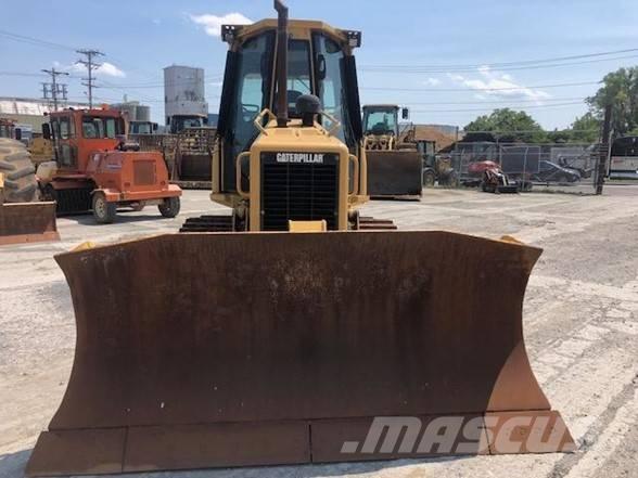 CAT D 5 G XL lánctalpas dózerek