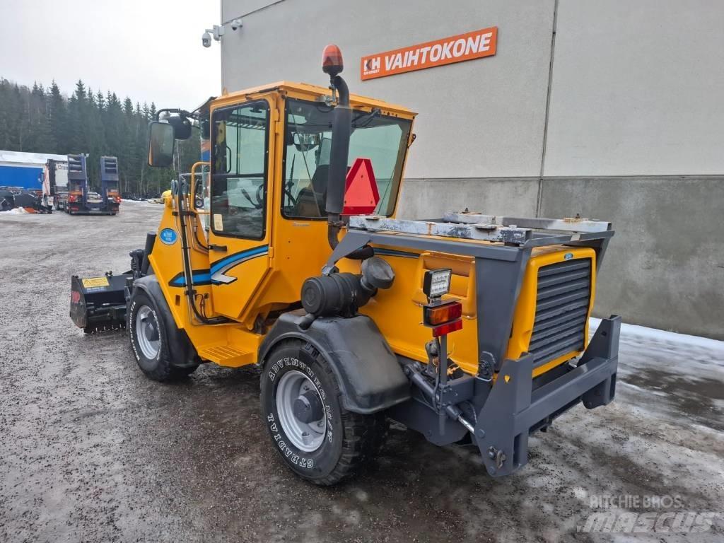 Wille 455 B Gumikerekes homlokrakodók
