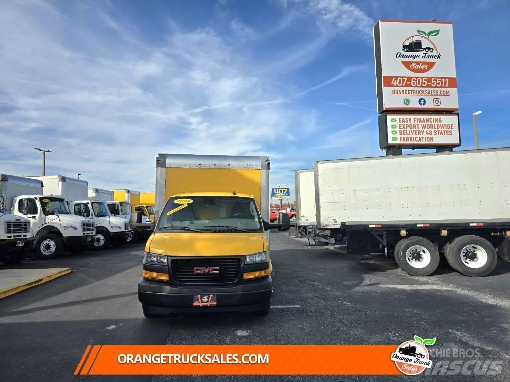 GMC Savana G3500 Transporterek