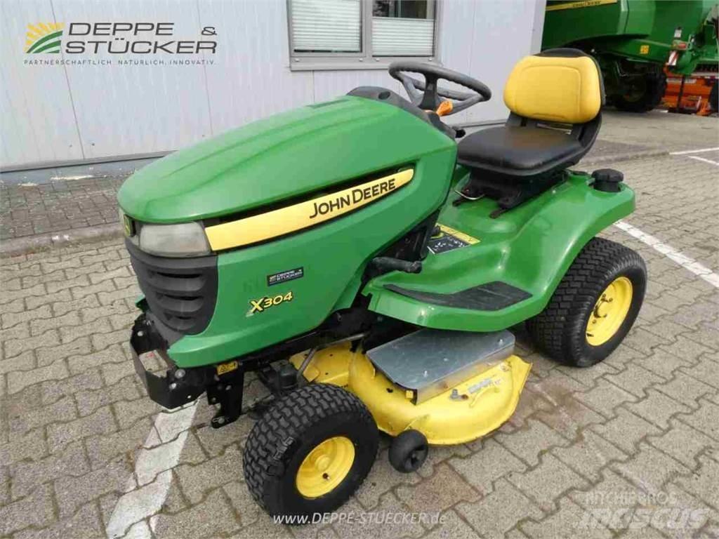 John Deere X304 Kaszák