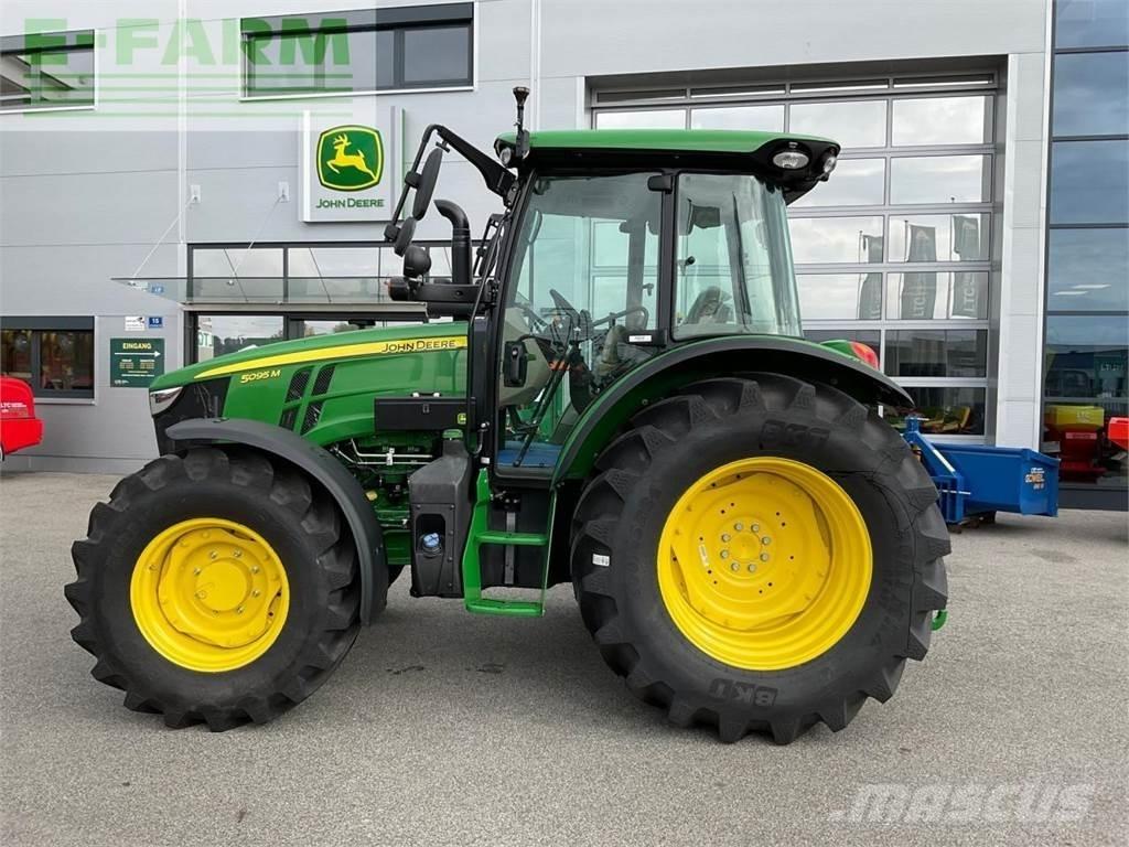 John Deere 5095M Traktorok