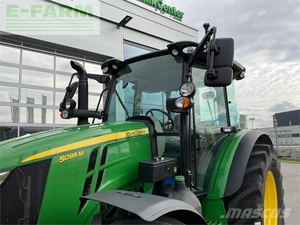 John Deere 5095M Traktorok