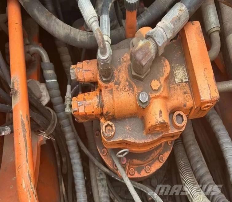 Doosan DH210W Gumikerekes kotrók
