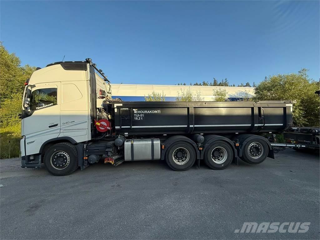 Volvo FH540 8x4 Billenő teherautók