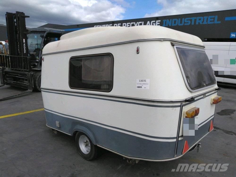 Eriba PUCK Lakóautó és lakókocsi