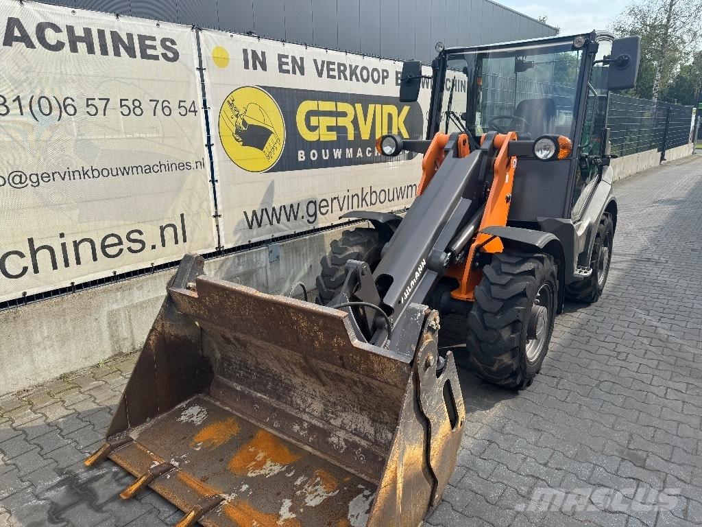 Ahlmann AX 700 Gumikerekes homlokrakodók