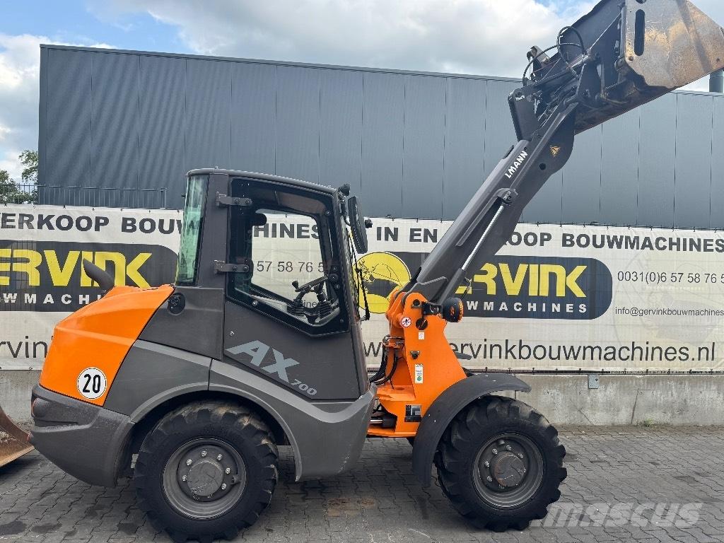 Ahlmann AX 700 Gumikerekes homlokrakodók