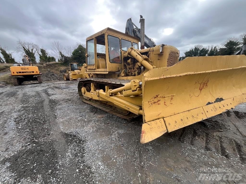 CAT D 7 lánctalpas dózerek