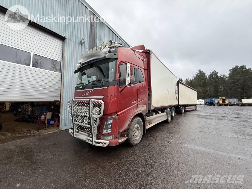 Volvo FH 16 Deszkaszállító teherautók