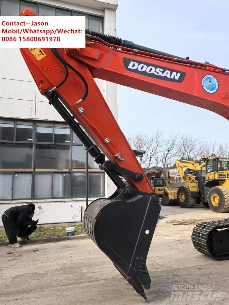 Doosan DX 225 LCA Lánctalpas kotrók