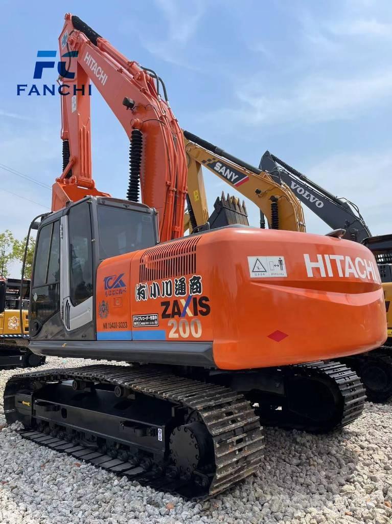 Hitachi ZX 200 Lánctalpas kotrók