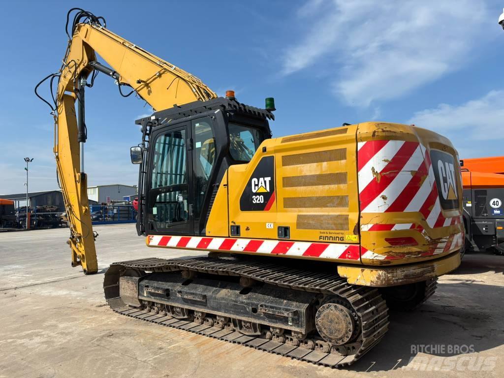 CAT 320 Highreach Bontásra használt kotrók