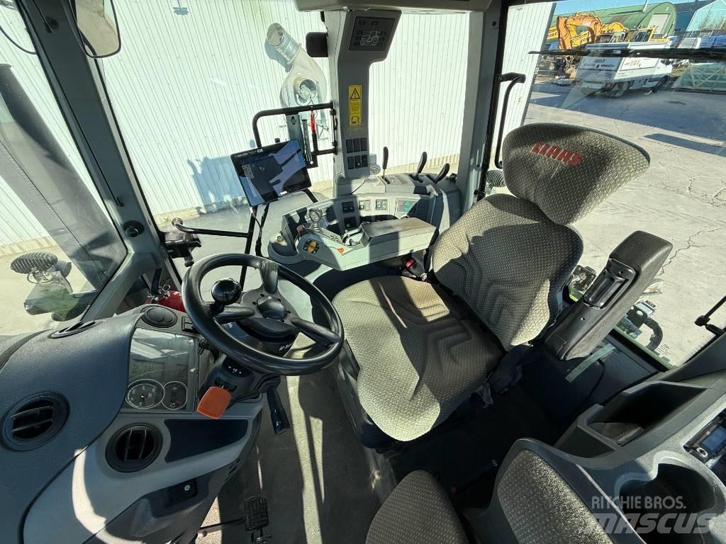 CLAAS Axion 850 Traktorok