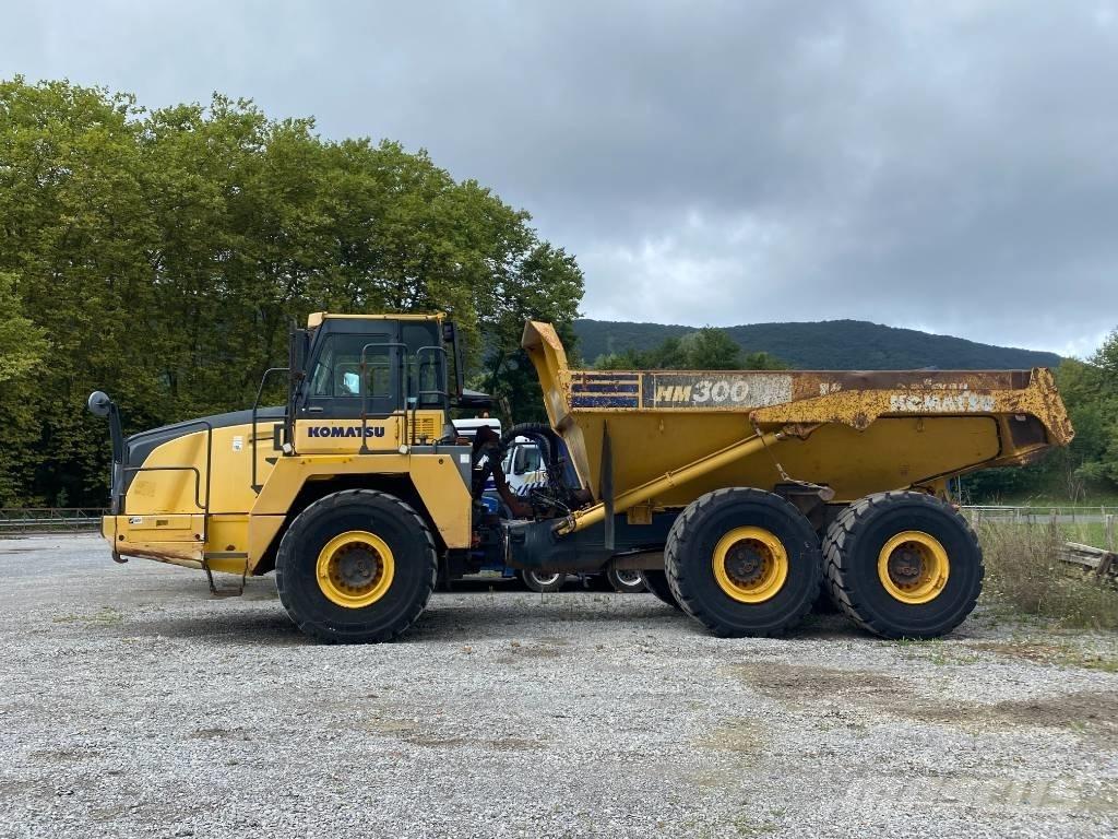 Komatsu HM 300-3 Csuklósdömperek