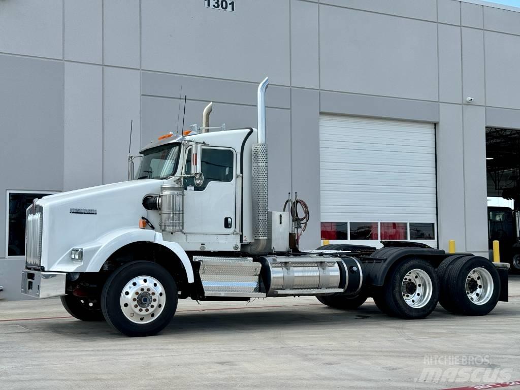 Kenworth T 800 Nyergesvontatók