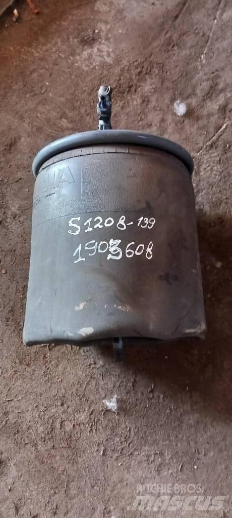 Scania 94 D.   1903608 Tengelyek