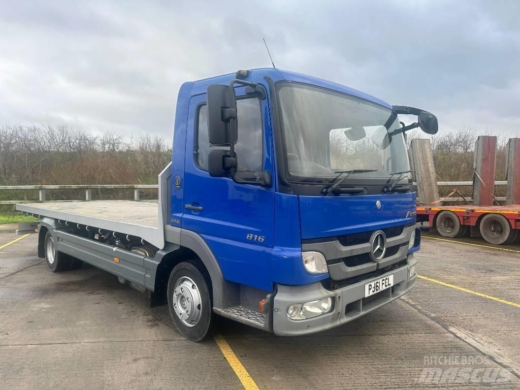 Mercedes-Benz 814 Platós / Ponyvás teherautók